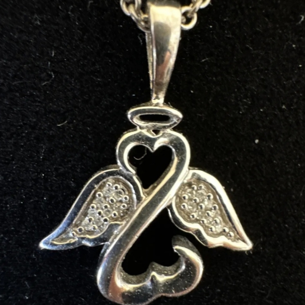Jane Seymour Open Heart Pendant